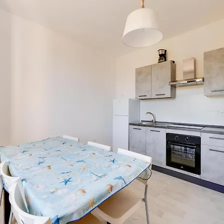 Hébergement de vacances With Sea View Terrace And Air Conditioning Castelsardo