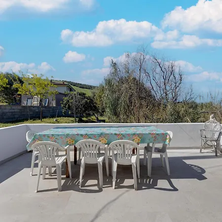 With Sea View Terrace And Air Conditioning Hébergement de vacances *