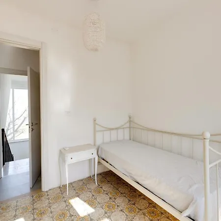 Hébergement de vacances With Sea View Terrace And Air Conditioning *